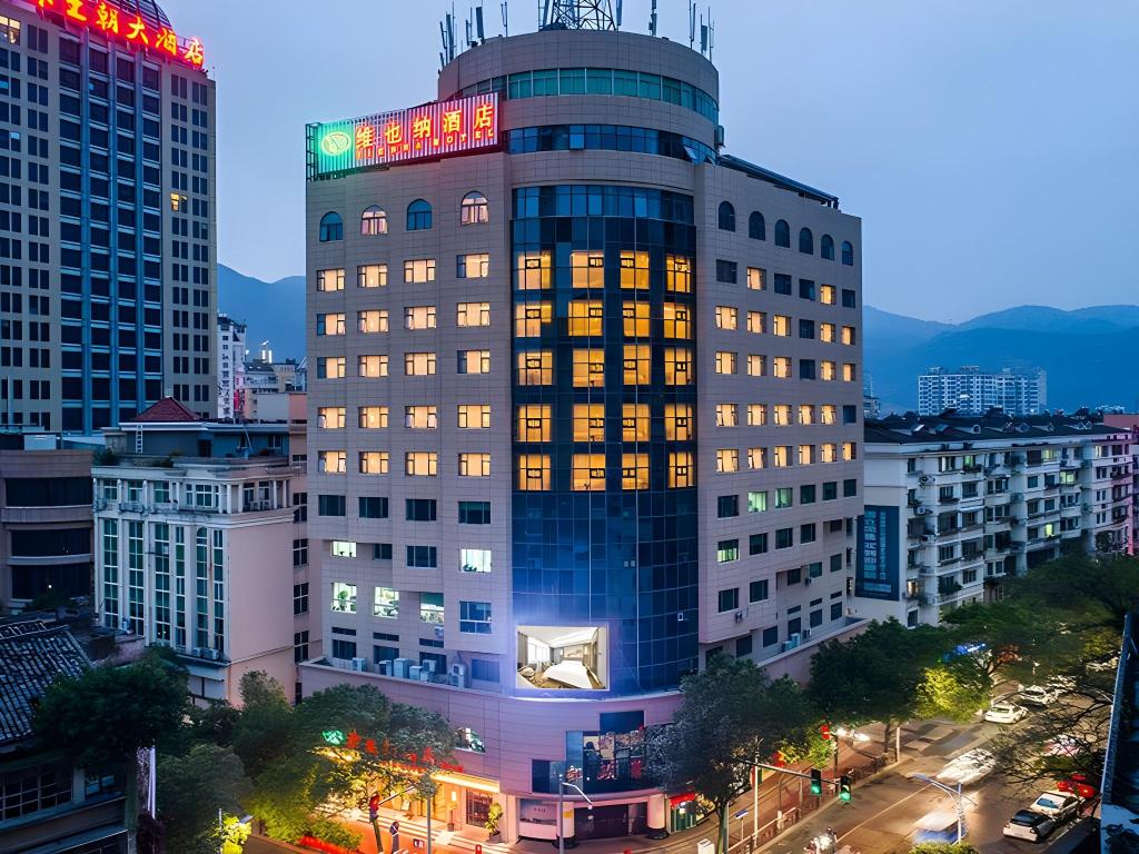Vienna Hotel Zhejiang Lishui Qingtian Post Building in Lishui, People's Republic of China