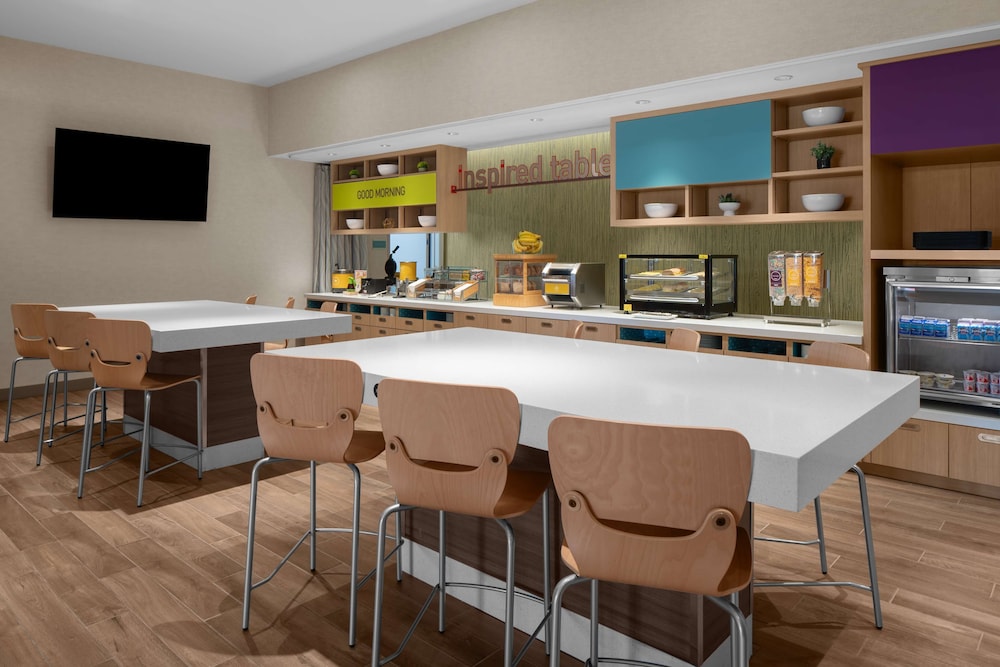 Home2 Suites by Hilton Hobbs - photo 20
