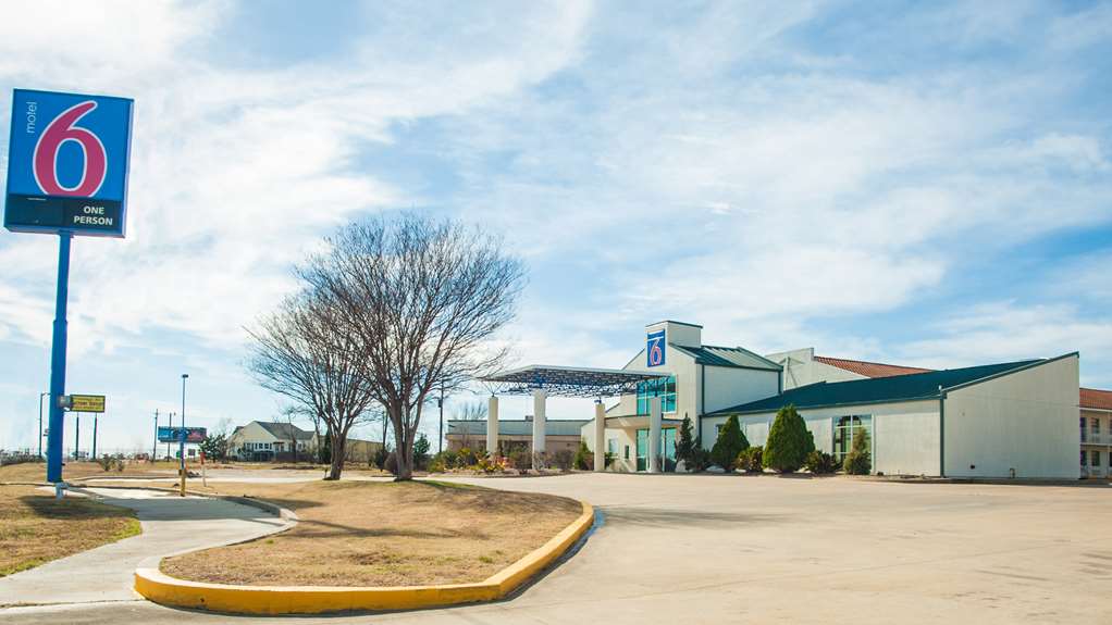 Motel 6 Corsicana TX - featured photo