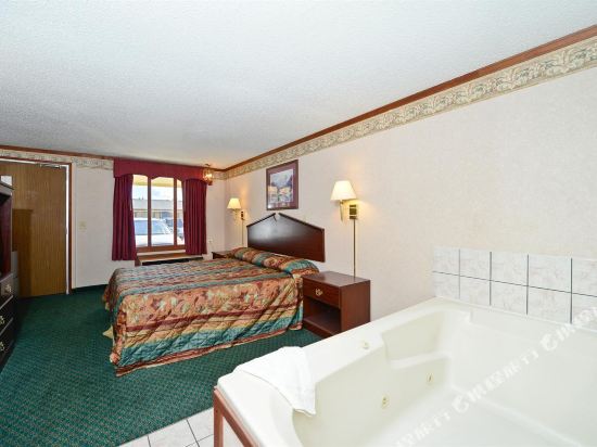 America's Best Inn Warren Detroit - photo 11