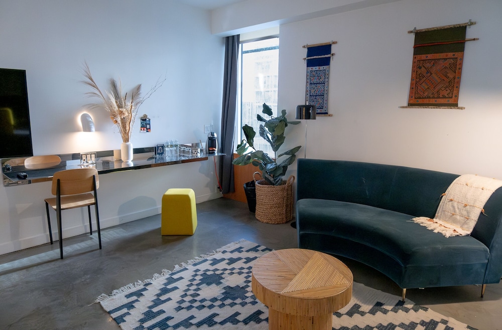 Hotel Alameda Highline - photo 21