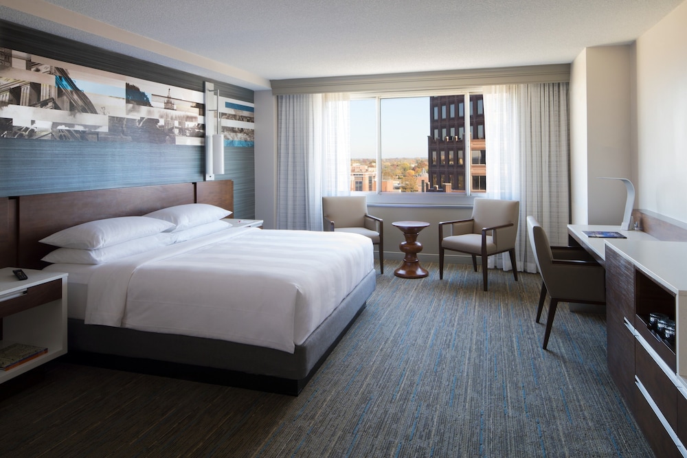 Kansas City Marriott Country Club Plaza - photo 11