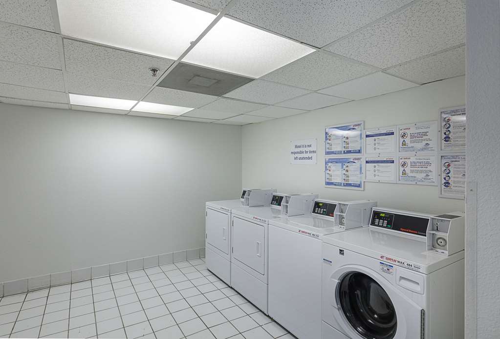 Motel 6 Bedford TX Fort Worth - photo 20