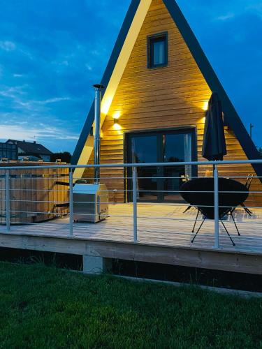 Lady Tipi 3 - carbon neutral hotel in Unknown City