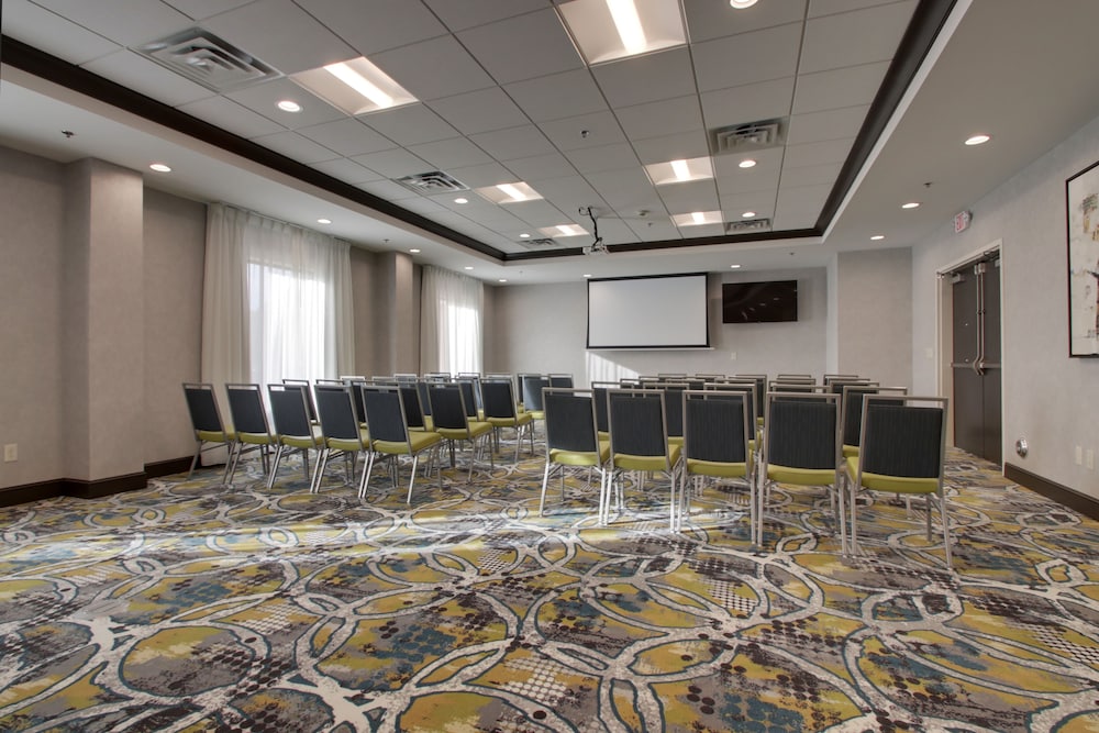 Hampton Inn & Suites Knightdale Raleigh - photo 62
