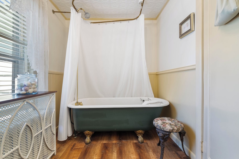 Westbrook Inn B&B - photo 52