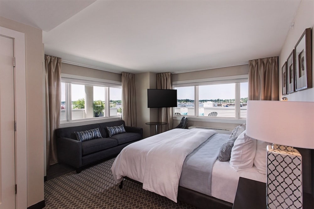 Knickerbocker Yacht Hotel - photo 6