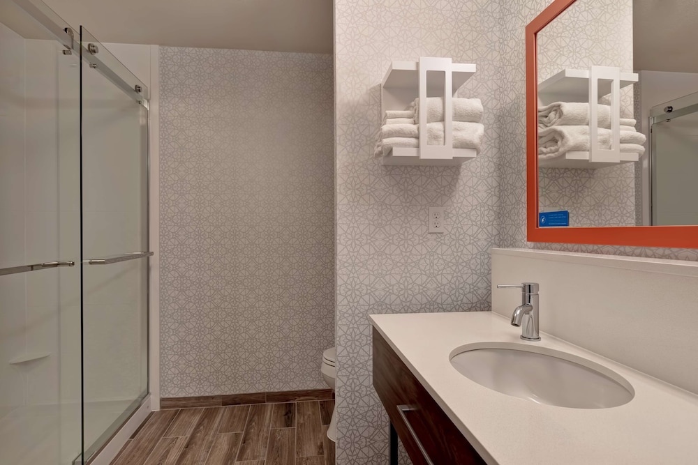 Hampton Inn & Suites Rohnert Park Sonoma County - photo 13