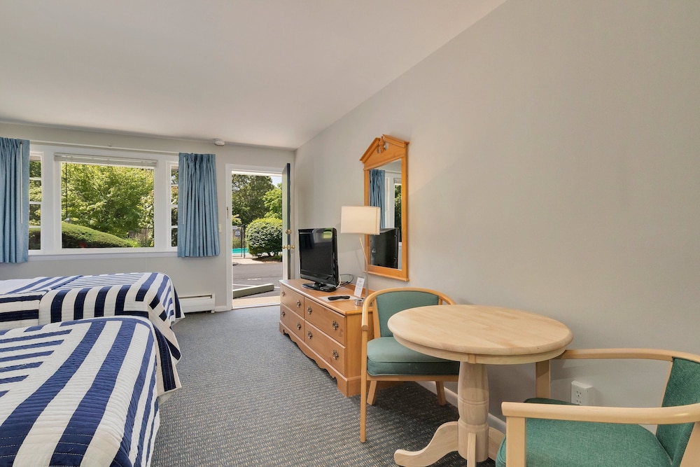 Handkerchief Shoals Inn - photo 25