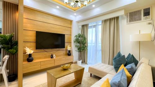 Cylos Place Manhattan Araneta Center 2Br With Balcony — 4-Star Luxury Hotel in Manila, Philippines