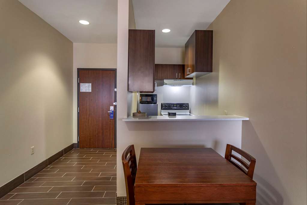 Comfort Suites Houston near Medical Center NRG Stadium - photo 16