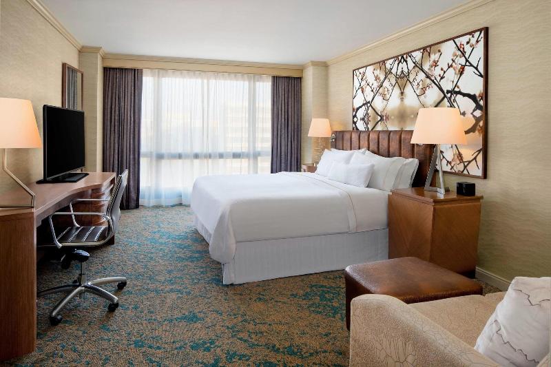 The Westin Crystal City Reagan National Airport - photo 32