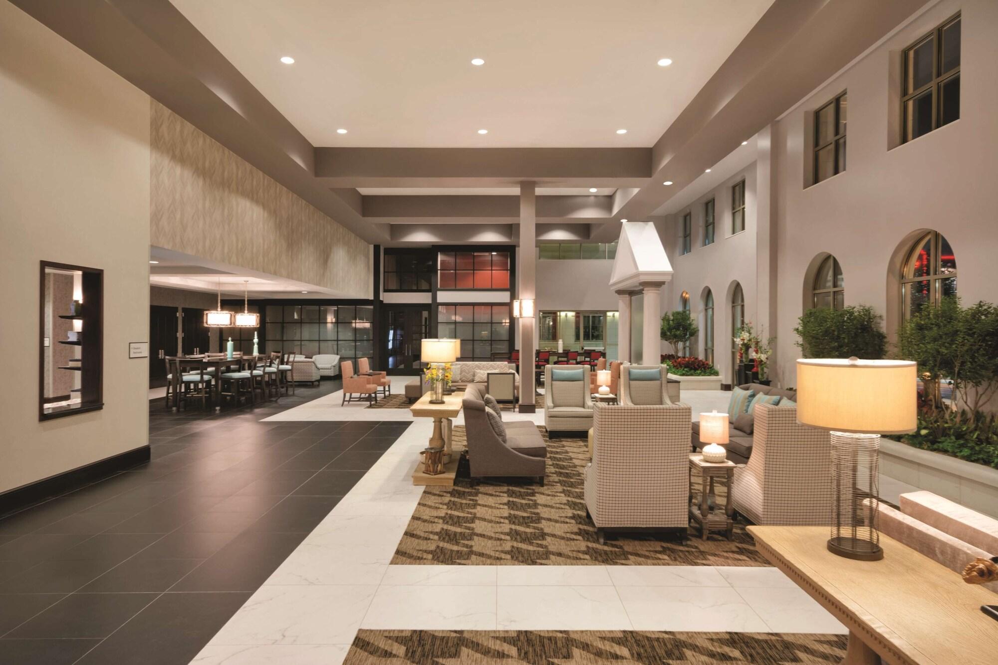 Embassy Suites by Hilton Tuscaloosa Alabama Downtown - photo 10