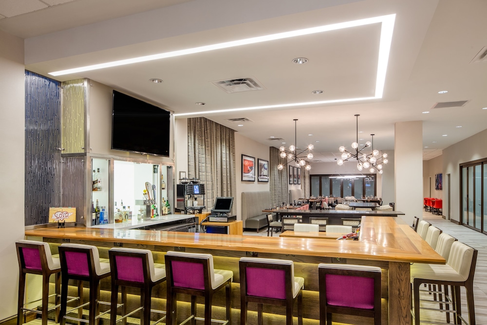 Crowne Plaza Memphis Downtown by IHG - photo 40