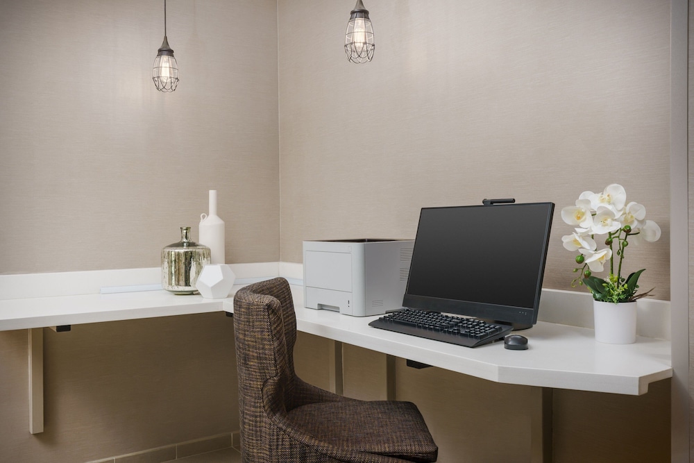 Residence Inn by Marriott Gaithersburg Washingtonian Center - photo 33