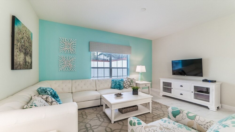 Grhmvd1596 Champions Gate Resort 5 Bed 4 Baths Townhouse - photo 2