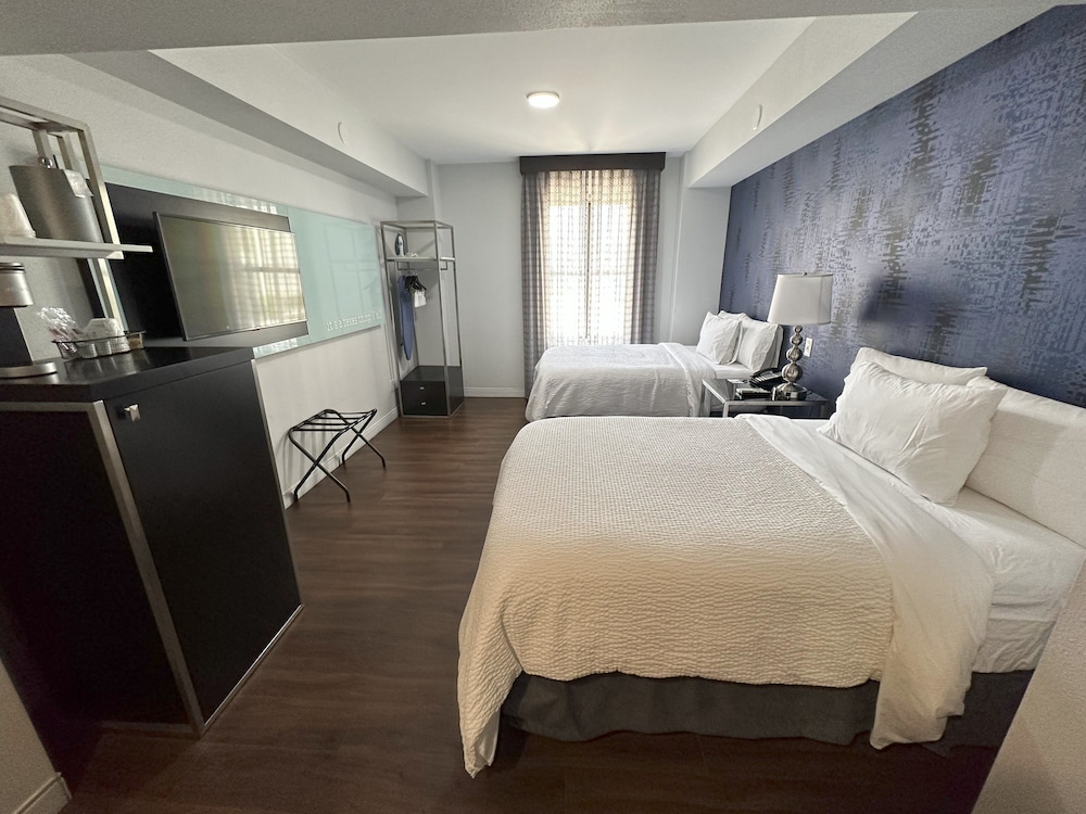Holiday Inn Express Dallas Downtown - photo 20