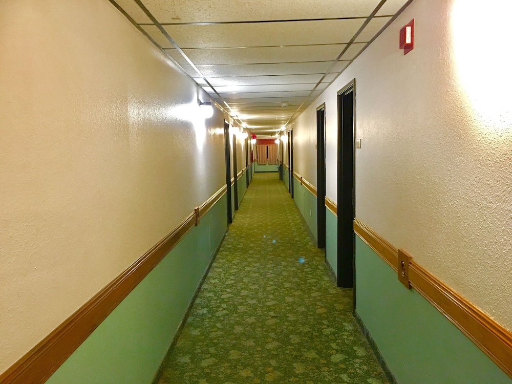 Select Inn Breckenridge - photo 23