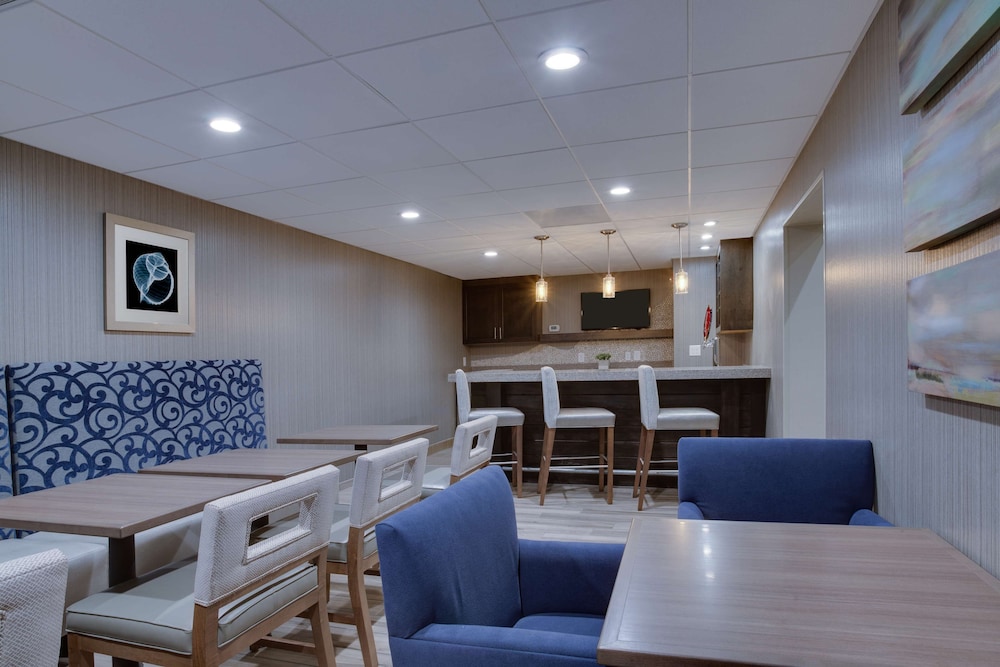 Hampton Inn North Myrtle Beach Harbourgate - photo 33