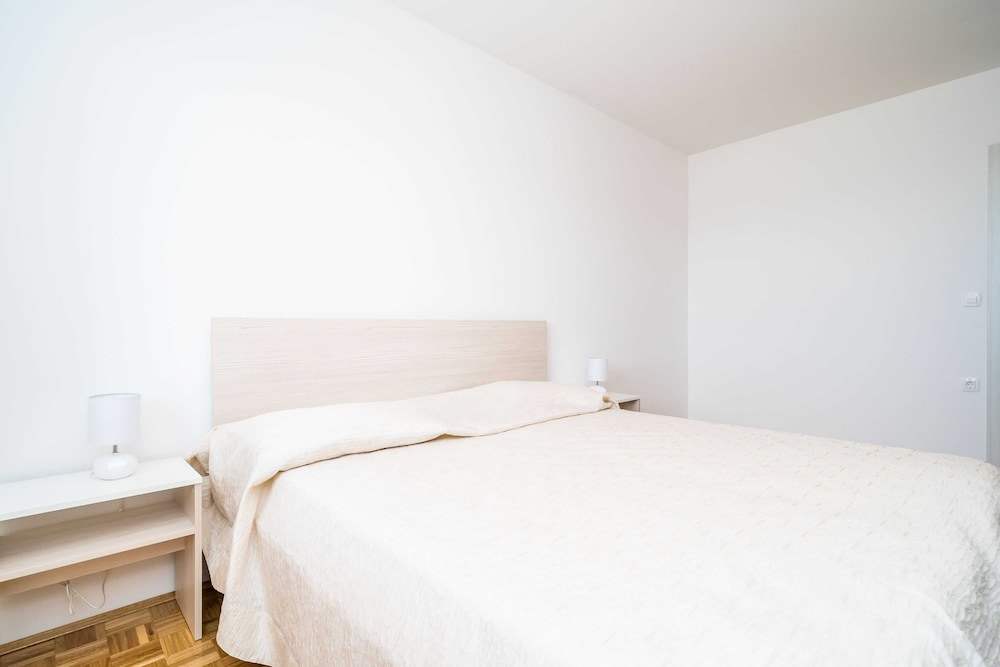 Apartment Ana