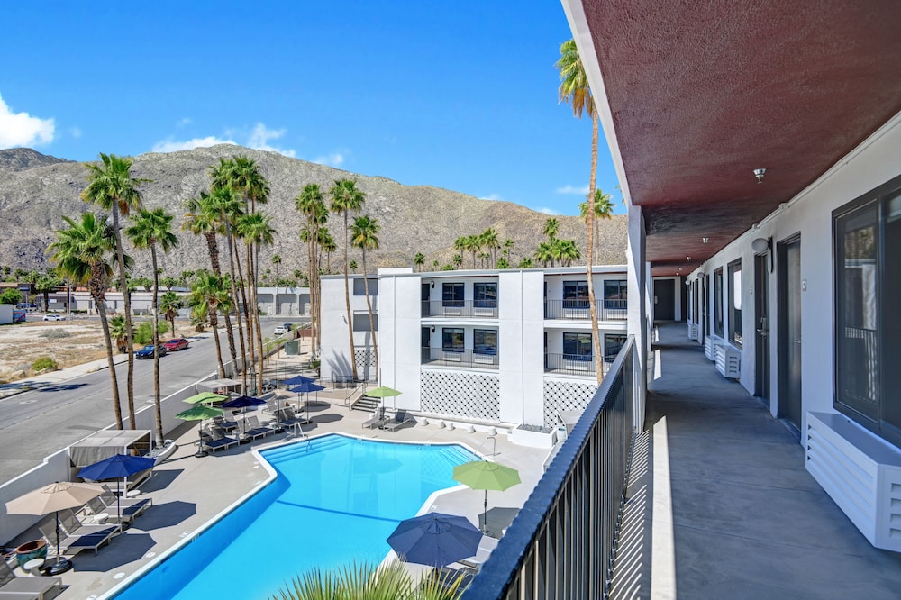 The Dunes Hotel - photo 44