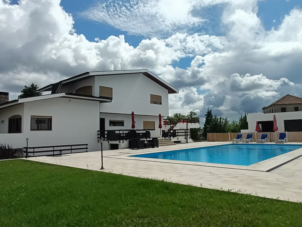 Quinta da Costinha — 4-Star Luxury Hotel in Alijo, Portugal