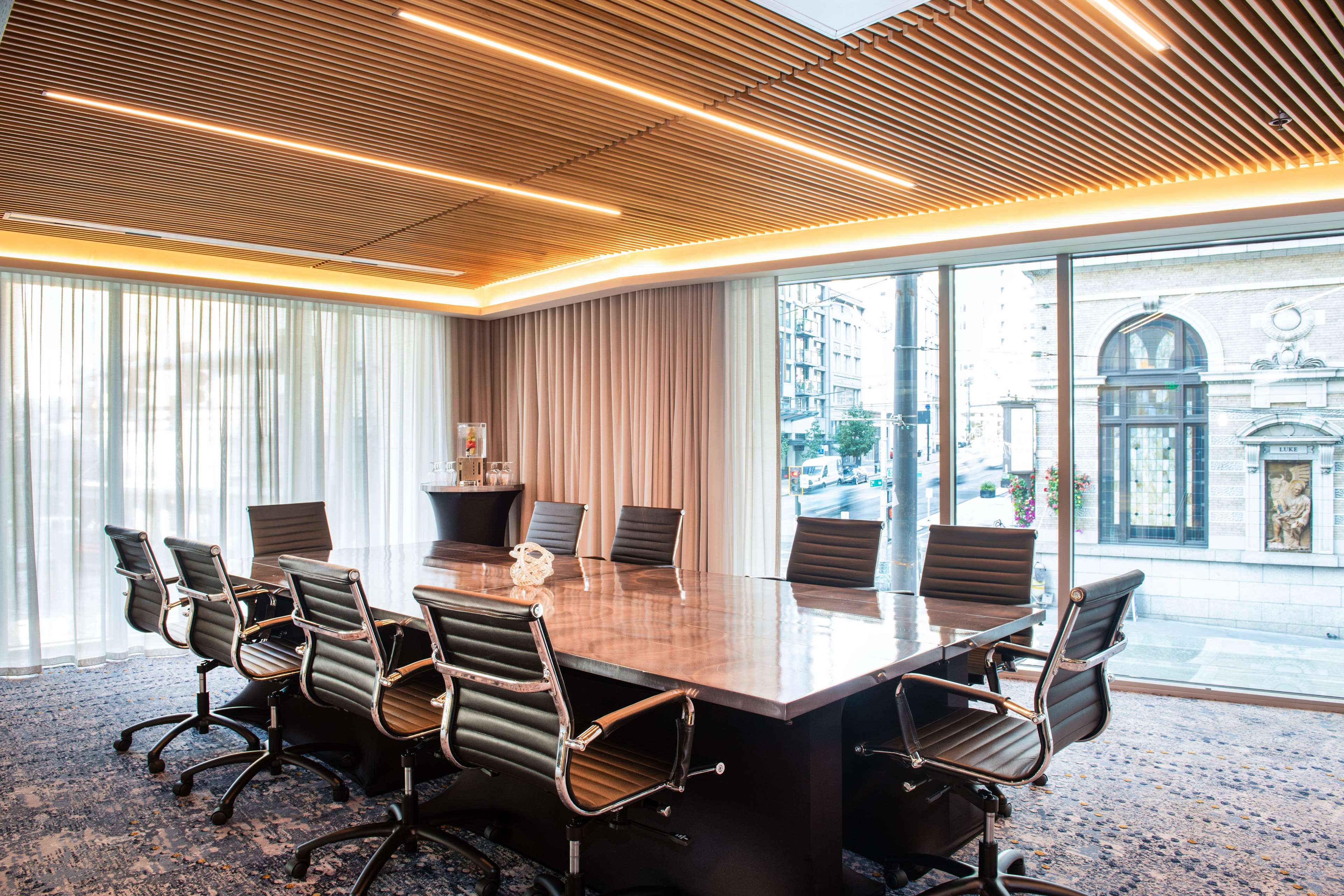 The Charter Hotel Seattle Curio Collection by Hilton - photo 18