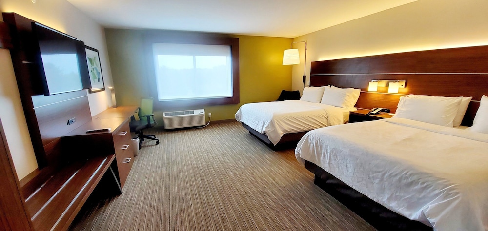 Holiday Inn Express & Suites Rehoboth Beach by IHG - photo 18