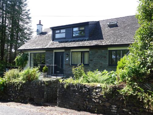 Wysteria Cottage — 4-Star Luxury Hotel in Windermere, United Kingdom