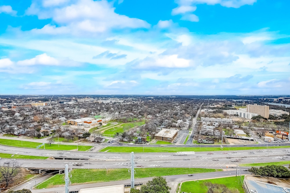 Austin Condo Hotel - photo 619