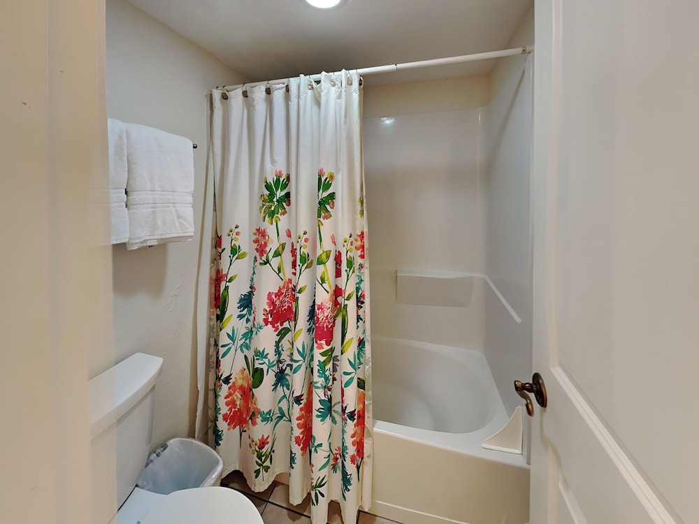 Regency Towers by Southern Vacation Rentals - photo 354