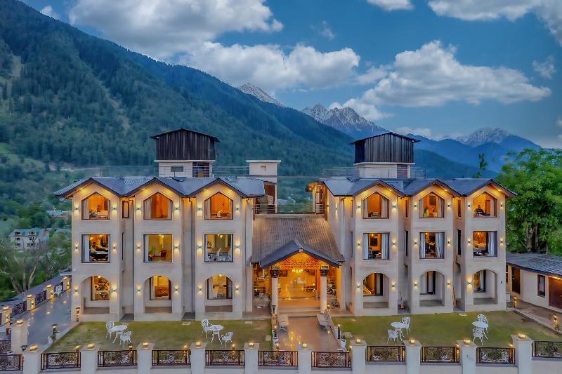 Hillside Resort & Spa Pahalgam in Pahlgam, India