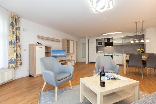 Haus Wenden WE 3 — 4-Star Luxury Hotel in Ostseebad Kuehlungsborn, Germany
