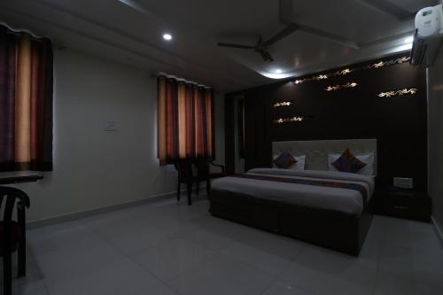 Trpotels Geeta Colony — Ujjain