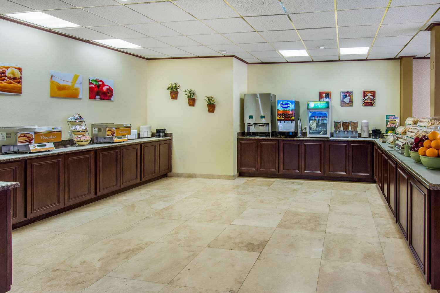 Quality Inn Downtown 4th Avenue - photo 14