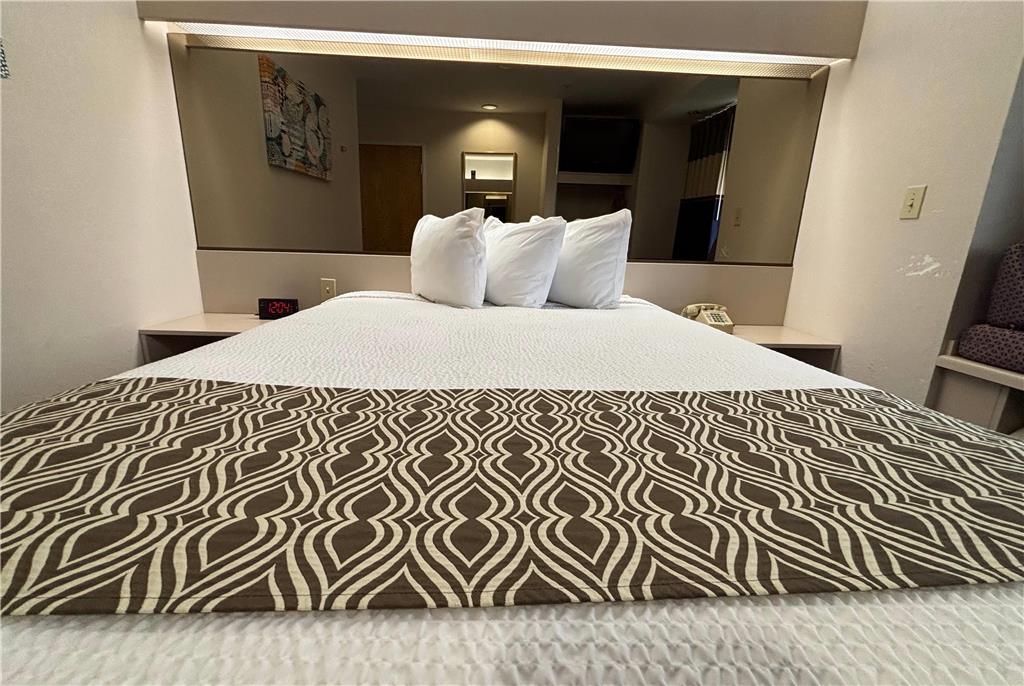 Microtel Inn by Wyndham Champaign - photo 6