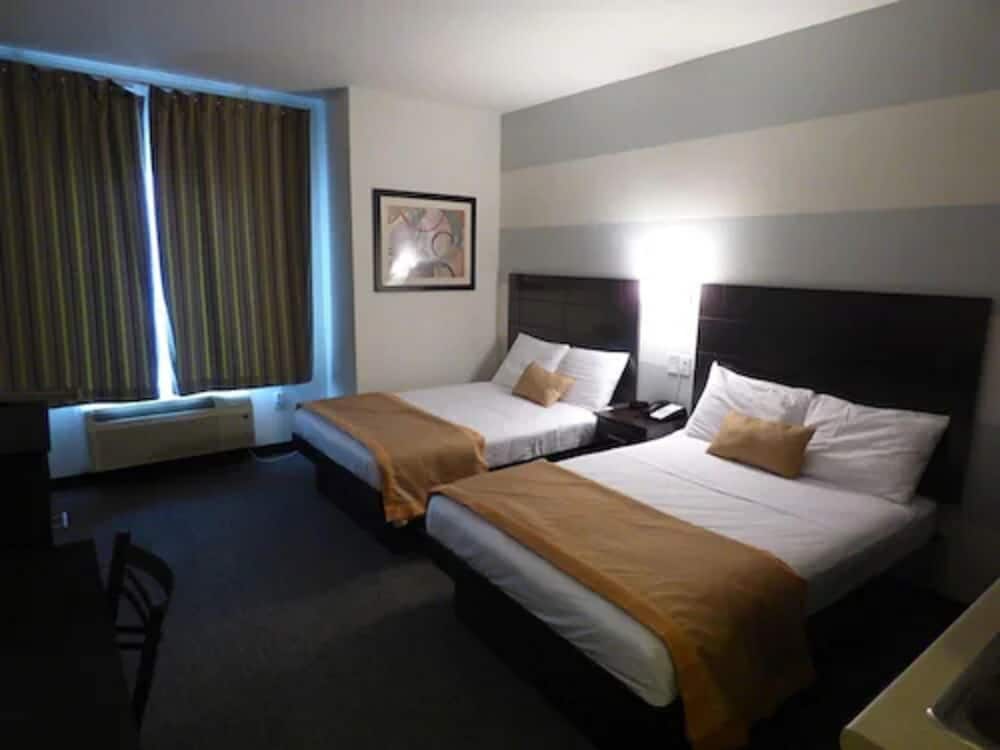 The Republic Hotel — hotel in Big Lake