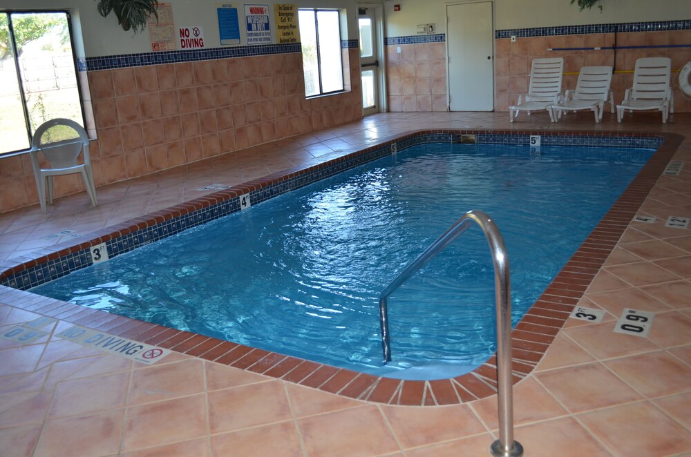 Quality Suites Abilene TX - photo 55