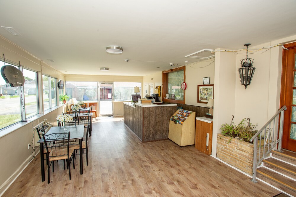 Coach House Inn - photo 39