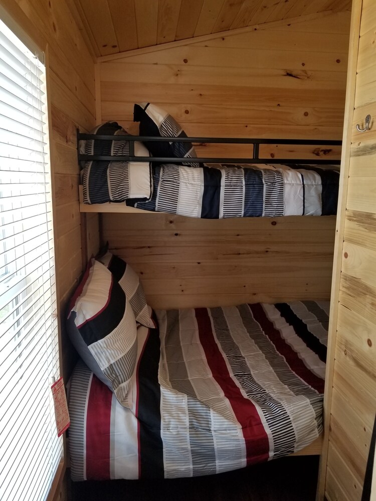 Castle Gate RV Park - photo 6