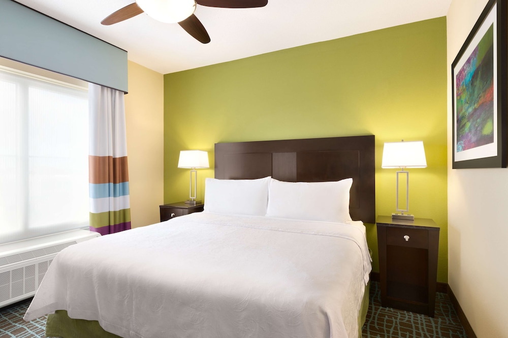 Homewood Suites by Hilton Fort Myers Airport FGCU - photo 7