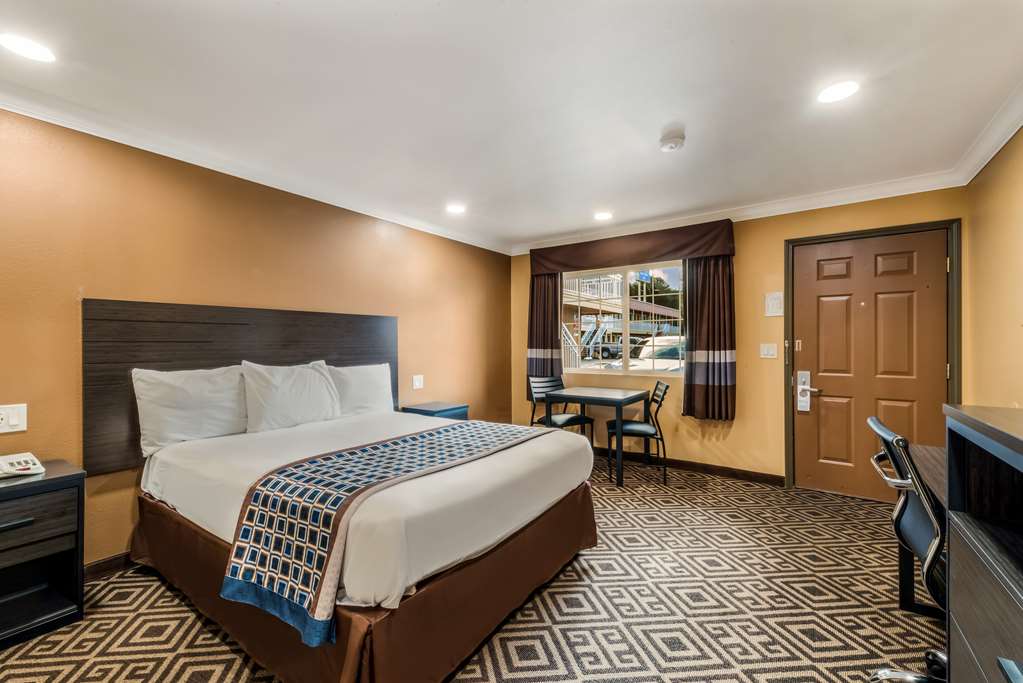Americas Best Value Inn Ukiah - photo 9
