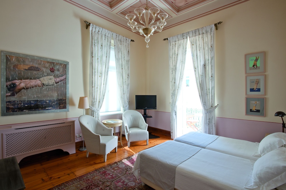 Hotel Ploes — Ano Syros — photo 5