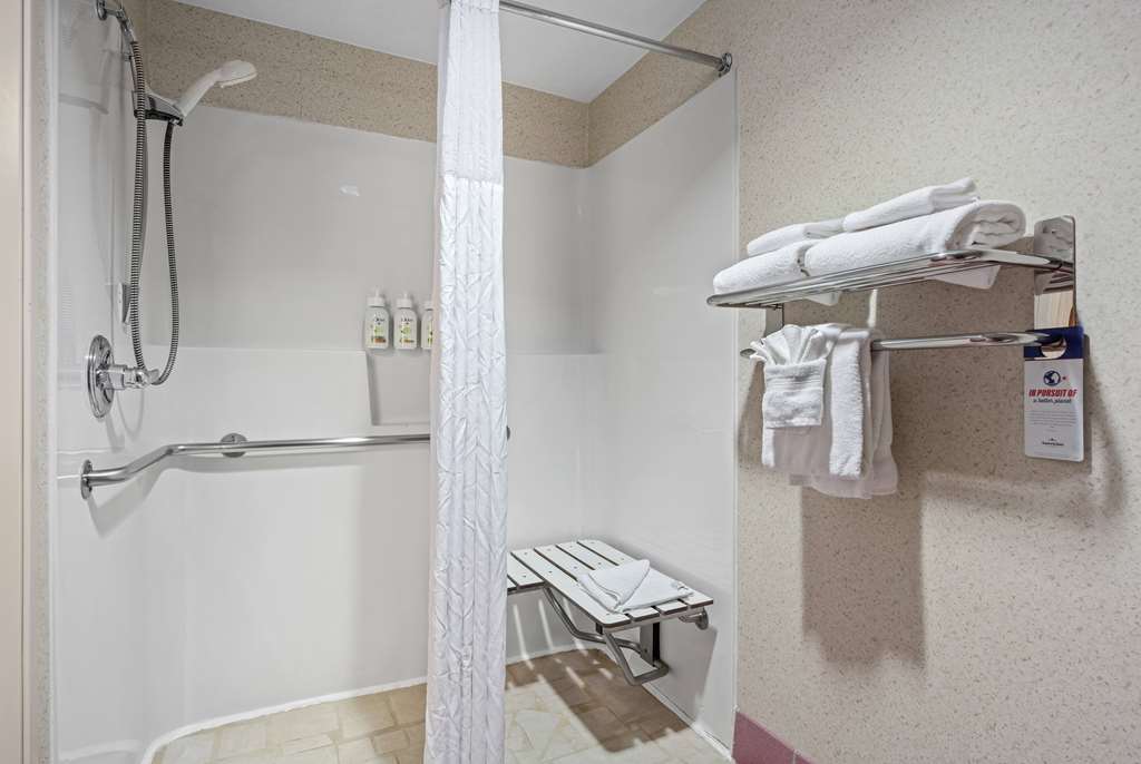 AmericInn by Wyndham Denver Airport - photo 25