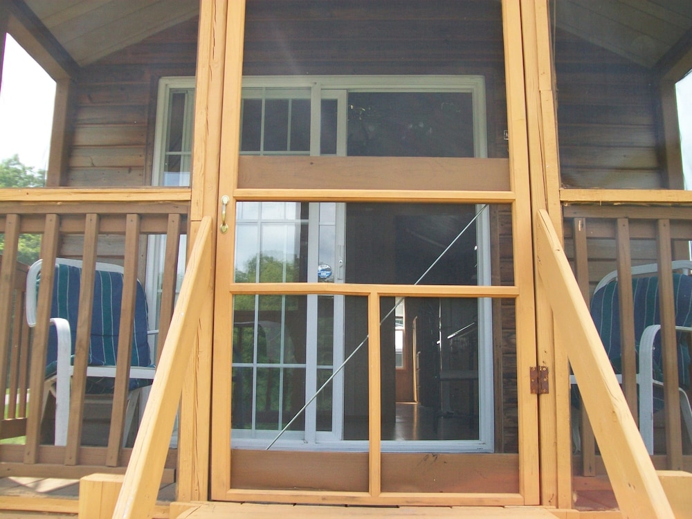 Plymouth Rock Camping Resort Basic Cabin - photo 22