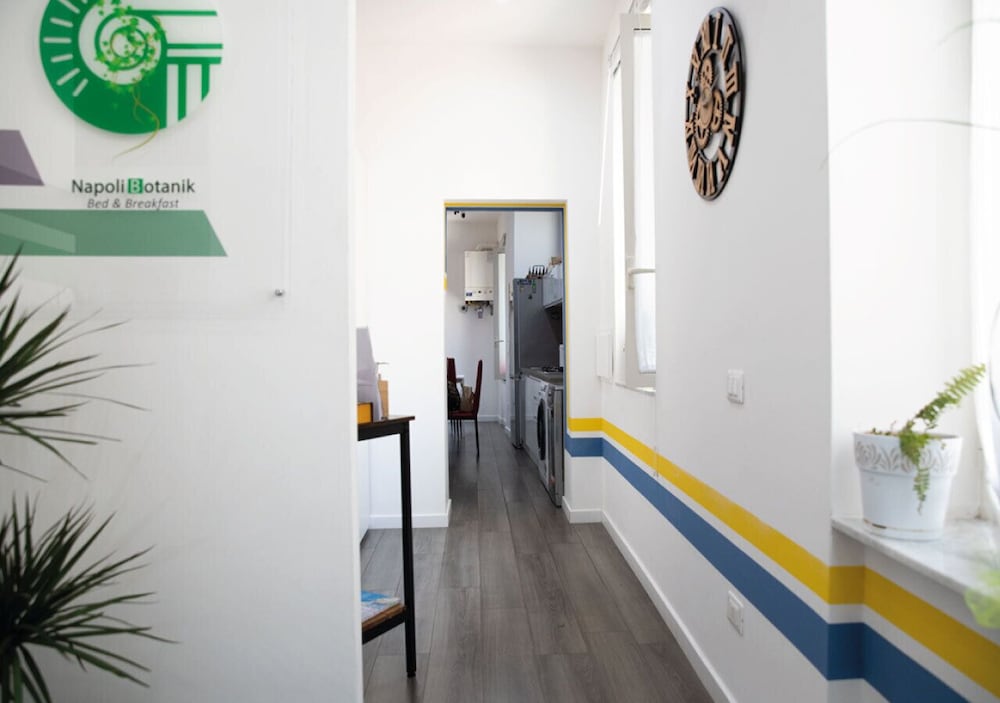 Napoli Botanik Bed and Breakfast — 5-Star Luxury Hotel in Naples, Italy