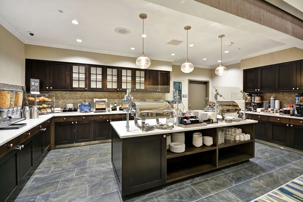 Homewood Suites by Hilton Detroit - photo 44