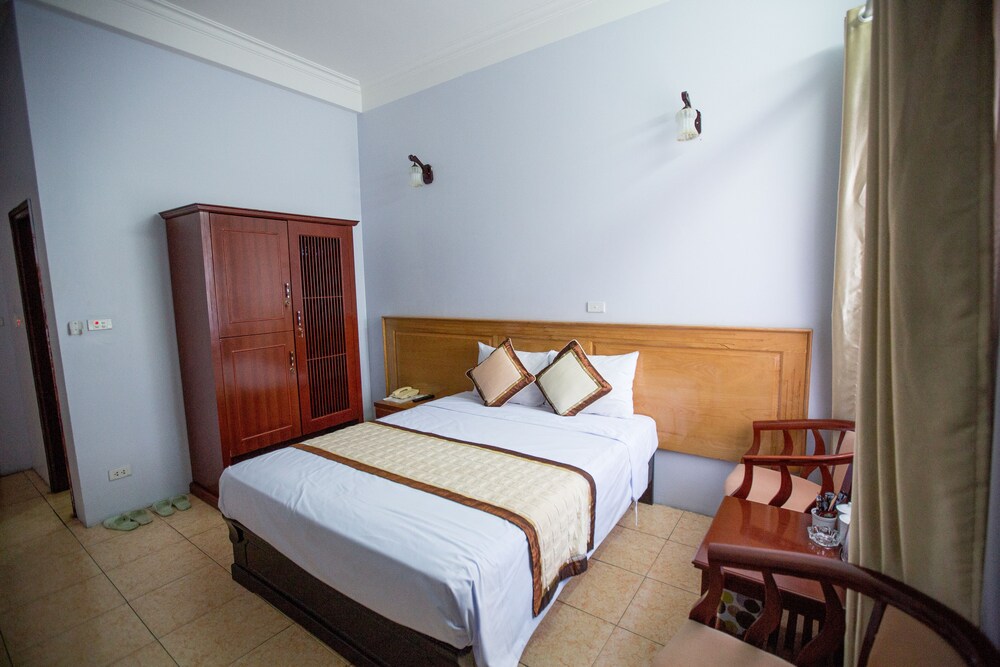 Thanh Lich Hotel in Thanh Pho Uong Bi, Vietnam