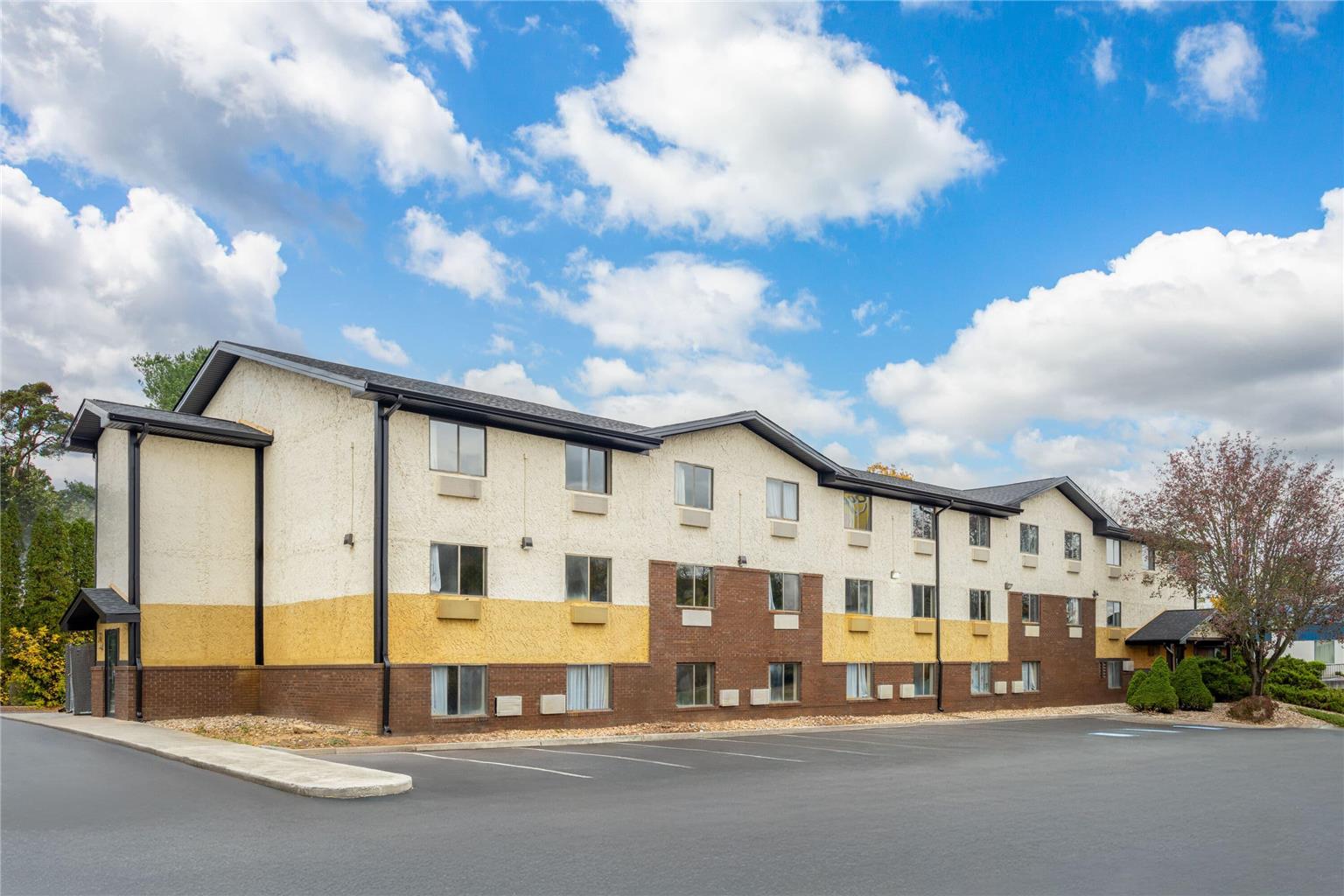 Super 8 By Wyndham Hagerstown I 70 — Hagerstown