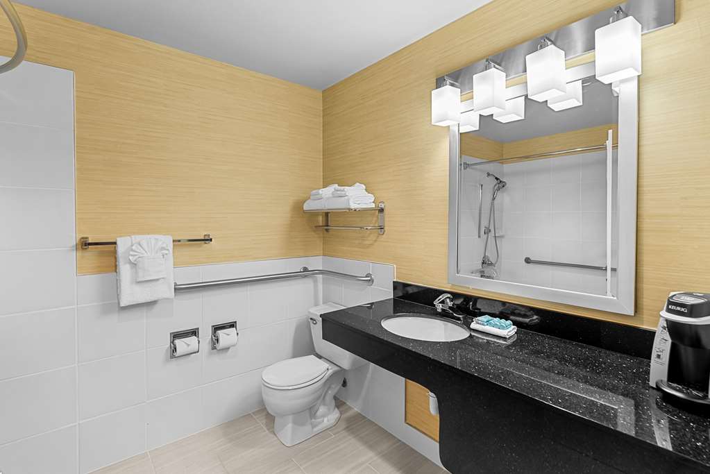 Best Western Cascadia Inn - photo 15